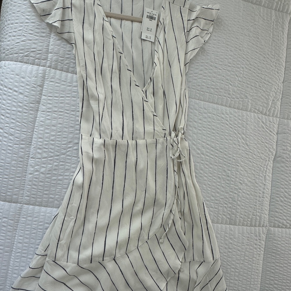 Abercrombie & Fitch NWT Striped Wrap Dress
